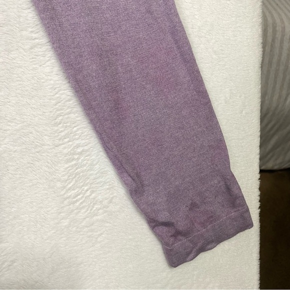 Banana Republic Light Weight Luxury Blend V-Neck Purple Sweater Flawed Size L - Picture 8 of 12